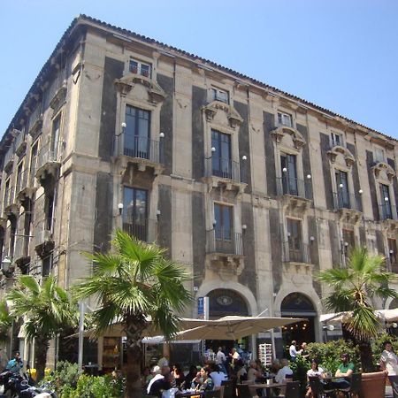 Tre Stelle Al Duomo Bed & Breakfast Catania Ngoại thất bức ảnh